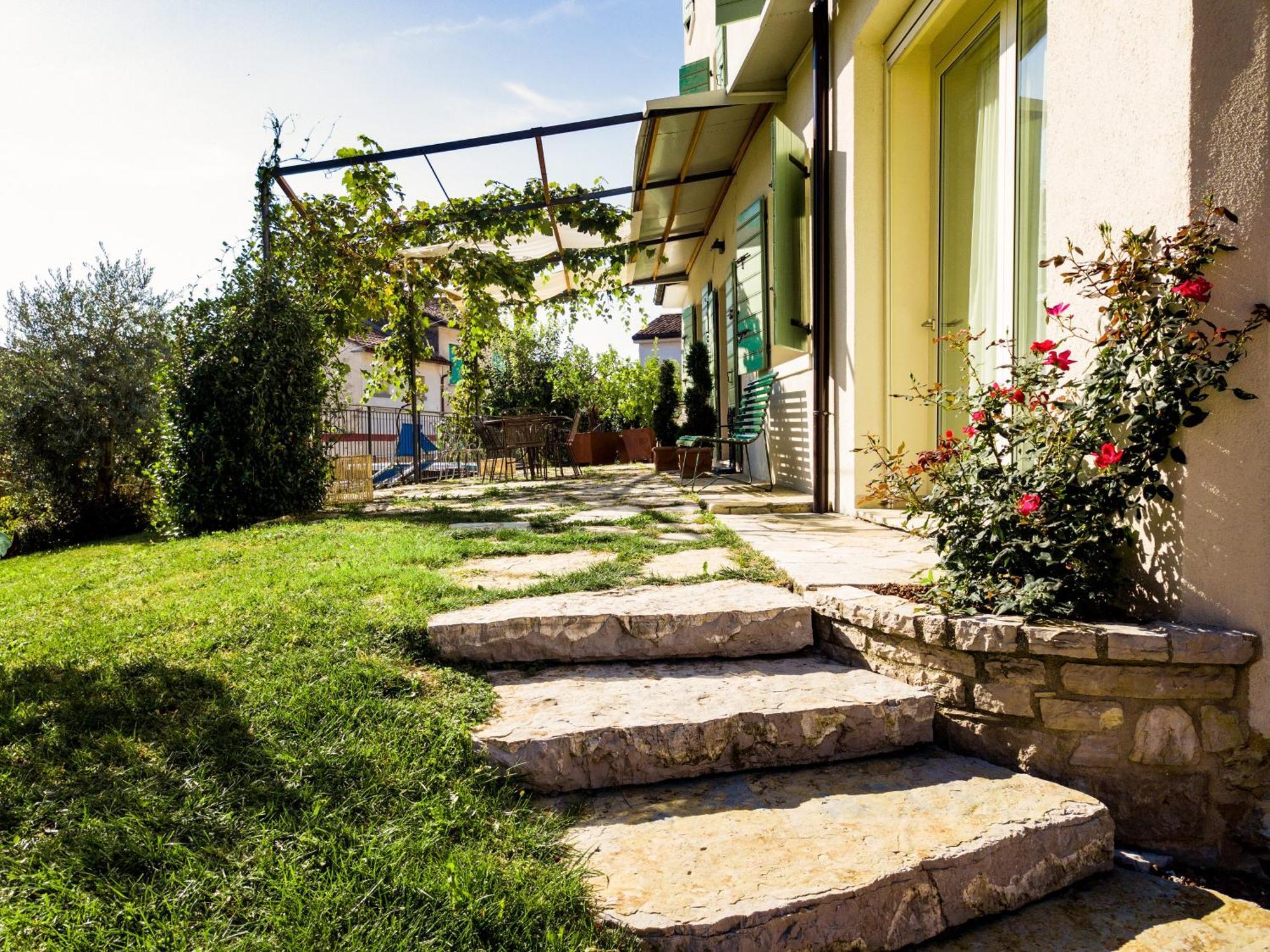 Ca'lisel Farm stay *